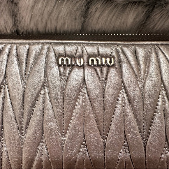Miu Miu Matelassé Leather Wallet - Picture 2 of 12